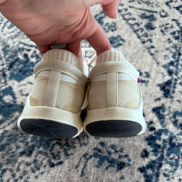 Women's Reebok HIIT TR Cross Training Shoe Chalk/Alabaster/Proud Pink 7.5 - Picture 6 of 8